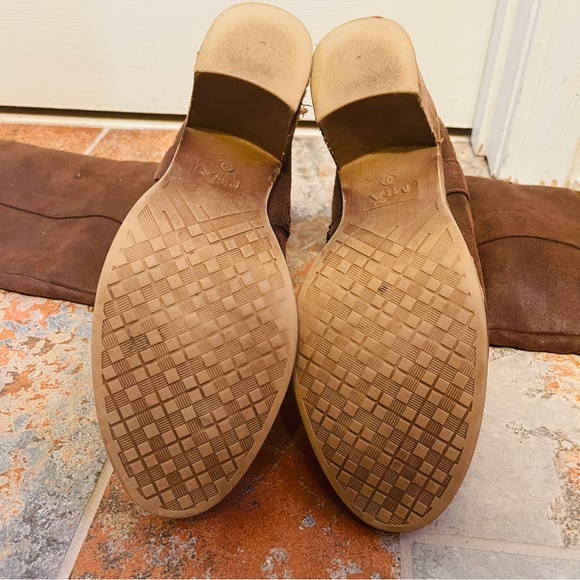 👢Wonderful Mia Genuine Distressed Leather Brown Chunky Heel Knee High Boots! - Picture 6 of 13